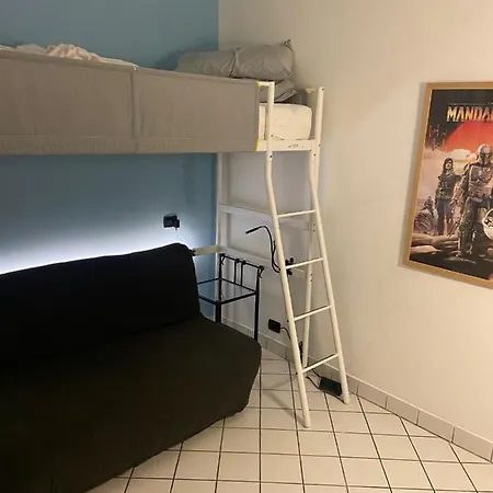 Flat In Garden Resort, Malcesine, Italy Appartement Malcesine